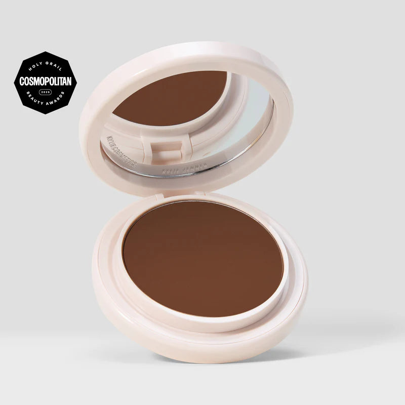 Kylie Natural Blur Powder Foundation