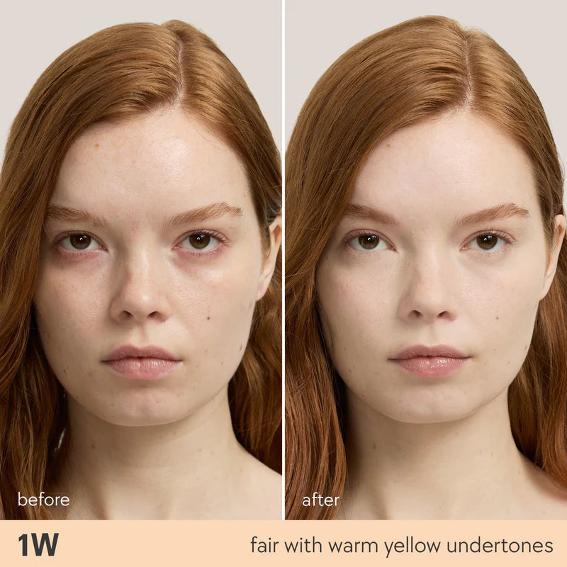 Kylie Natural Blur Powder Foundation