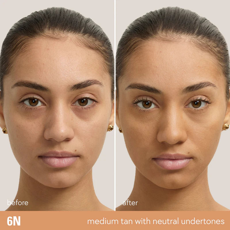Kylie Natural Blur Powder Foundation