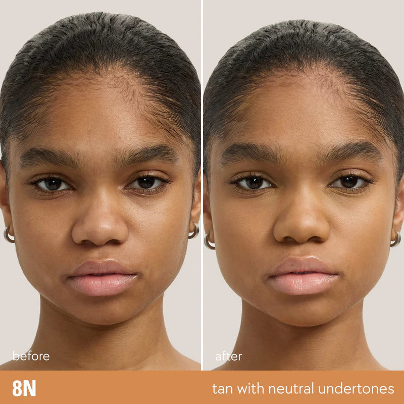 Kylie Natural Blur Powder Foundation