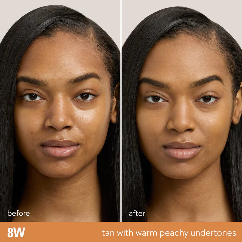 Kylie Natural Blur Powder Foundation