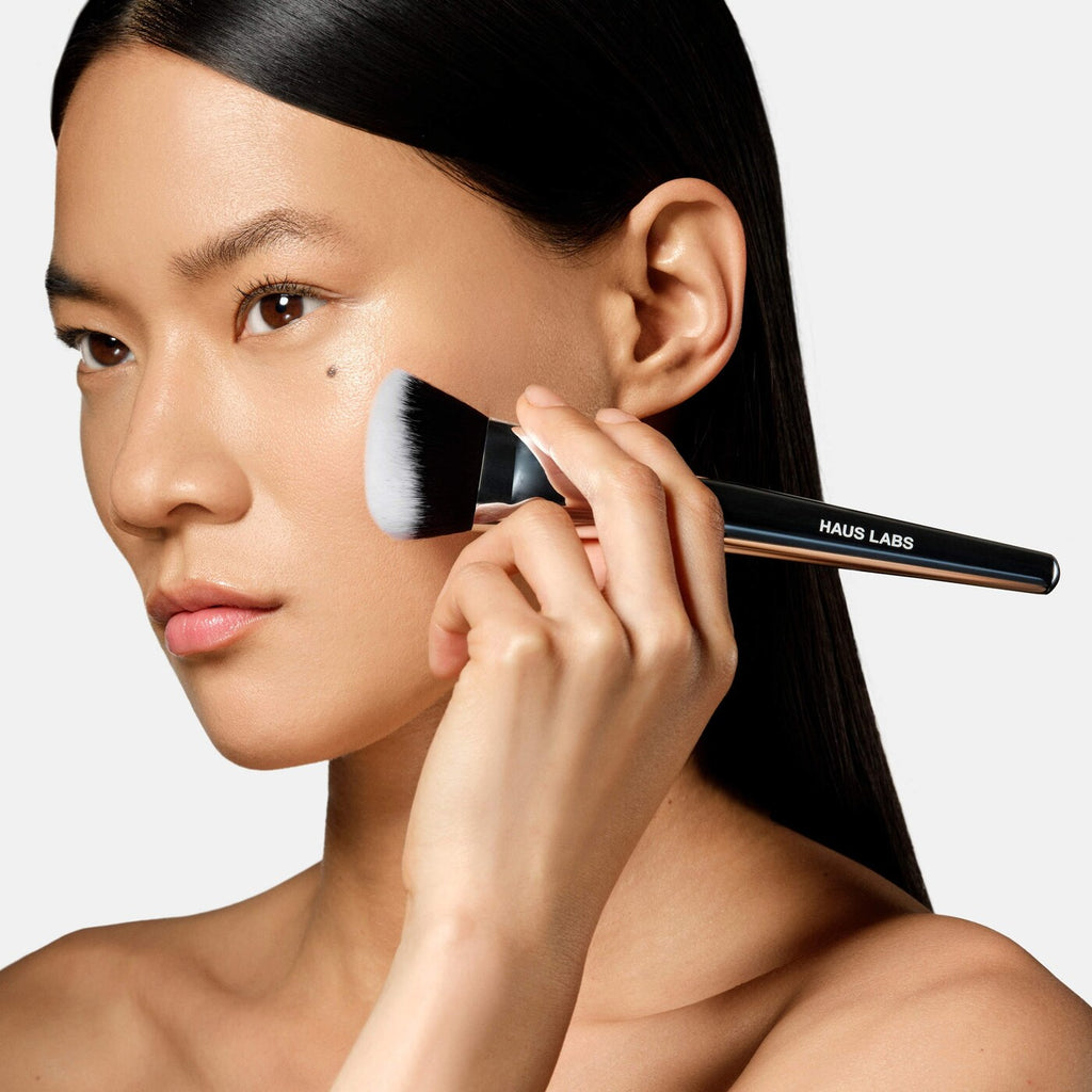 Haus Labs Foundation Brush