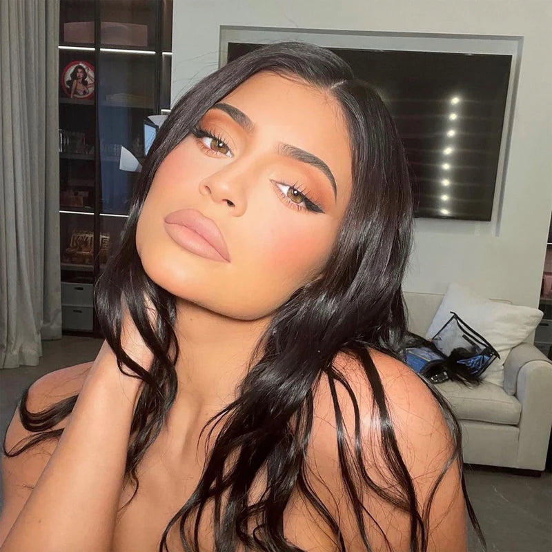 Kylie Kyliner Brush Tip Liquid Eyeliner Pen