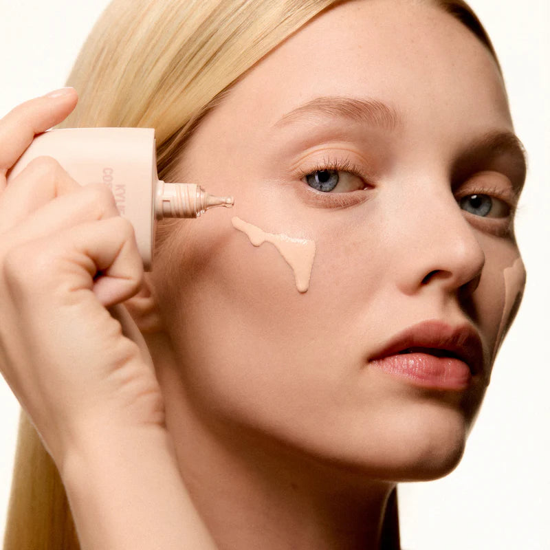 Kylie Skin Tint + Brush