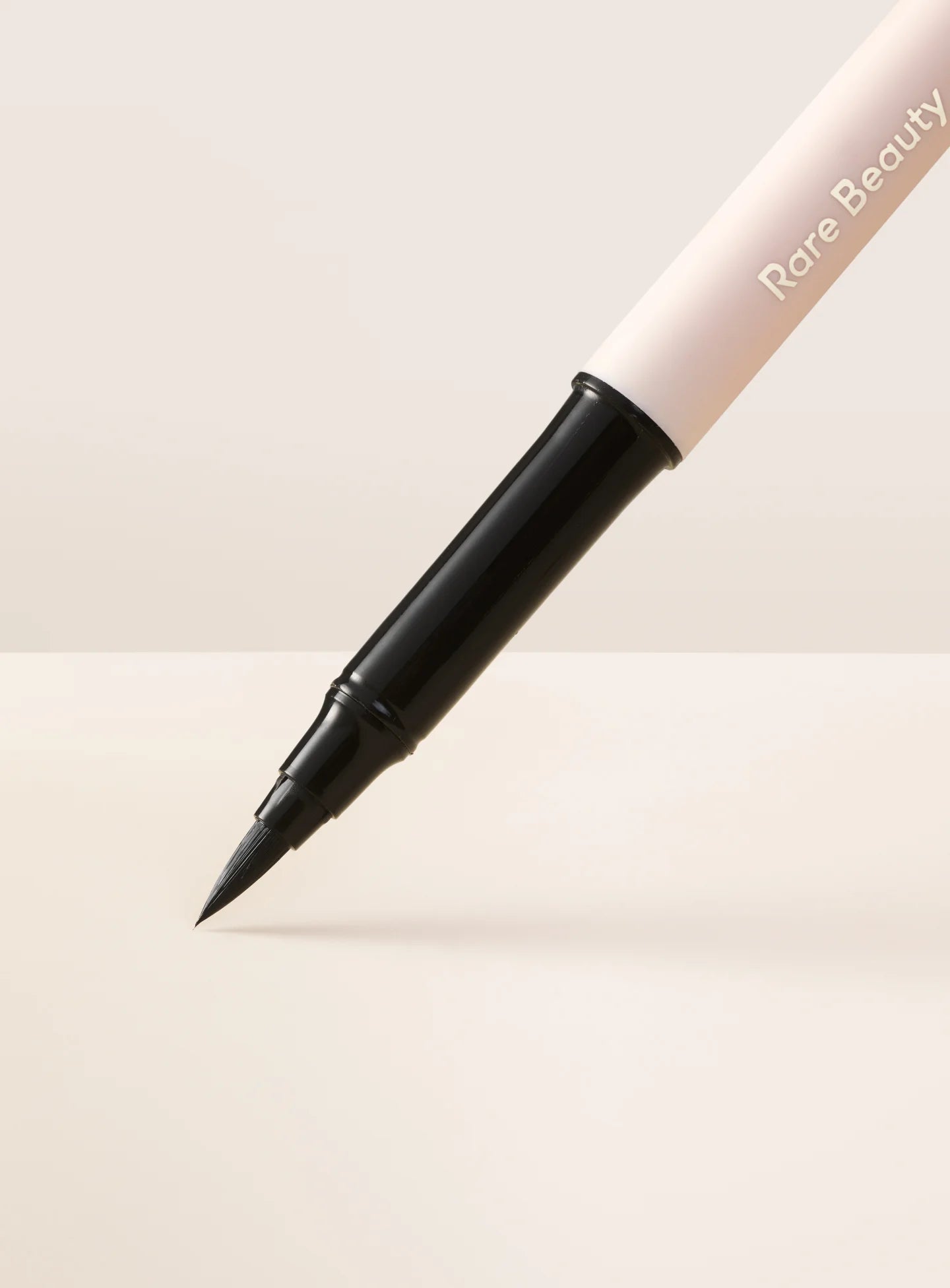 Rare Perfect Strokes Matte Liquid Liner - Black
